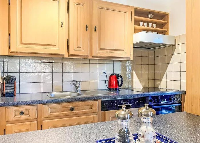 דירה Eden Roc 53 By Interhome *