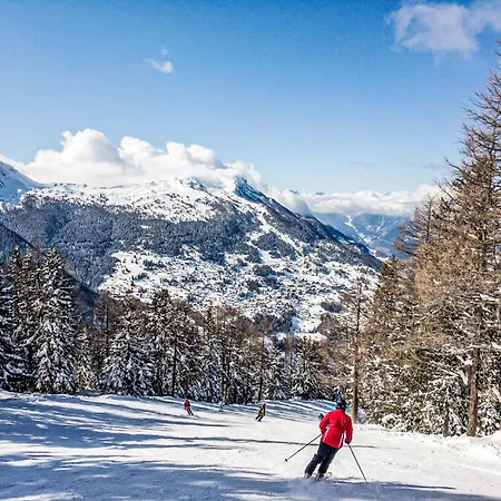 Apartment Eden Roc 53 *